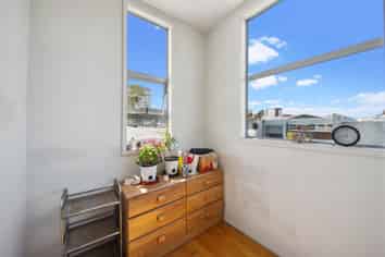 11M Gundry Street, Newton