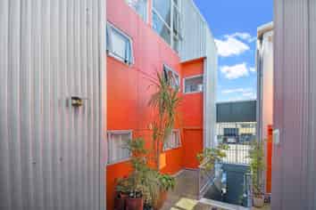 11M Gundry Street, Newton