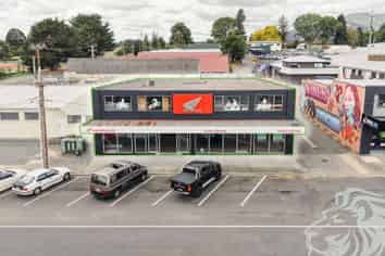 Fringe Commercial - Occupy or Add-Value 