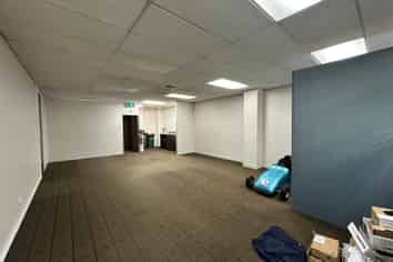 Ground Floor Office/Retail Vacancy Available 