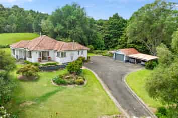 6760 State Highway 1, Pakaraka