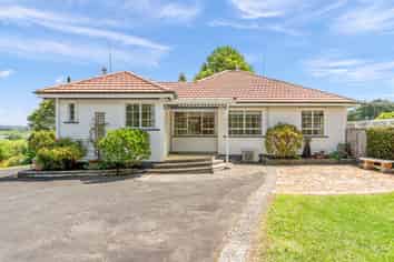 6760 State Highway 1, Pakaraka