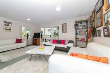 140a Coronation Road, Mangere Bridge