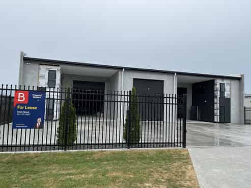 Price adjusted - premium industrial workshop