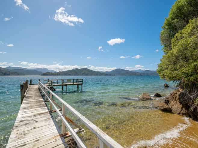 2789 Queen Charlotte Drive, Whenuanui Bay