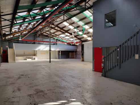 Central Frankton workshop or warehouse