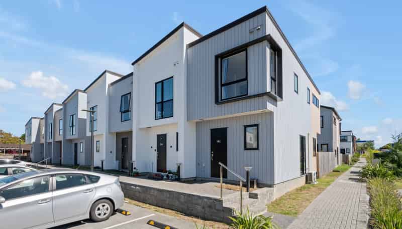 1 Aumarire Lane, Favona