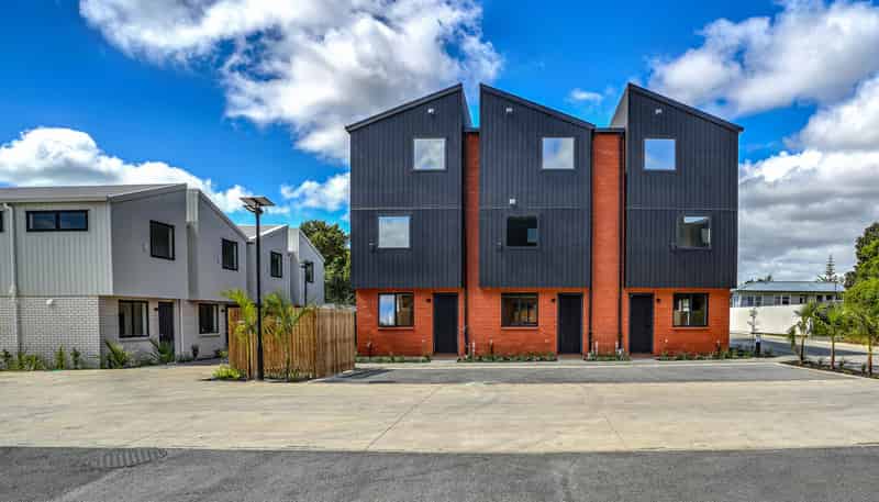 1/44 Normandy Place, Henderson