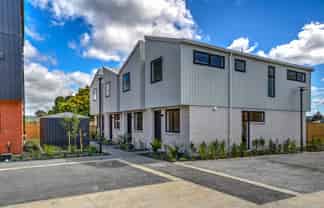 1/46 Normandy Place, Henderson