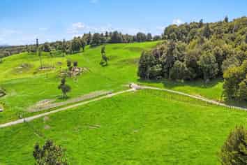 714 Te Waerenga Road (Lots 2 & 3), Hamurana