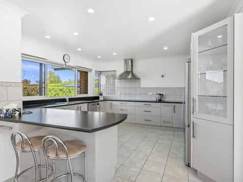 2 Heritage Way, Maunu