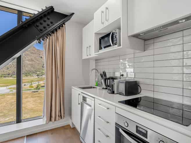 409/18 Mountain Ash Drive, Frankton