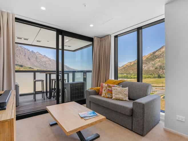 409/18 Mountain Ash Drive, Frankton