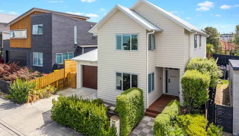 9 Tihema Lane, Westgate
