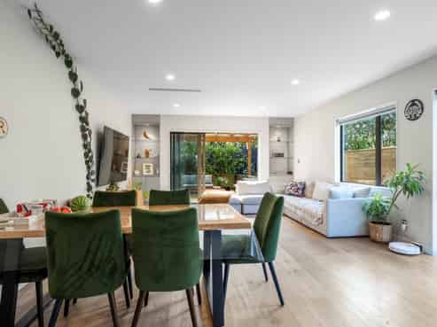 9 Tihema Lane, Westgate