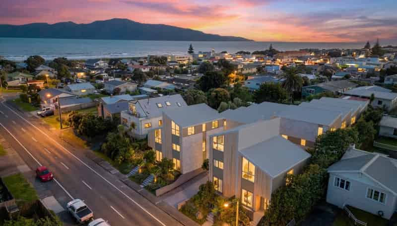 23 Ocean Road, Paraparaumu Beach