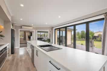 764 Marshmans Road, Sefton