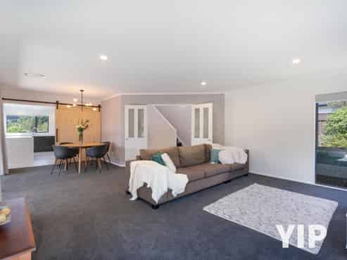59 Te Puia Drive, Aotea