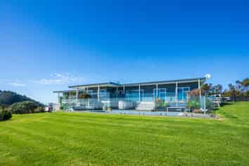 83 Rarangi Heights, Parua Bay