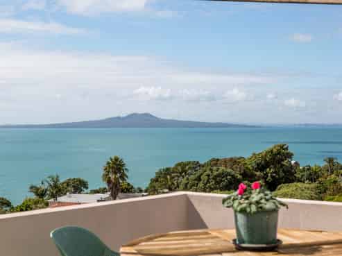 1/33 Sharon Road, Waiake