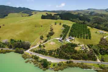330 Hihi Road, Mangonui