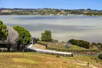 330 Hihi Road, Mangonui