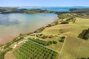 330 Hihi Road, Mangonui