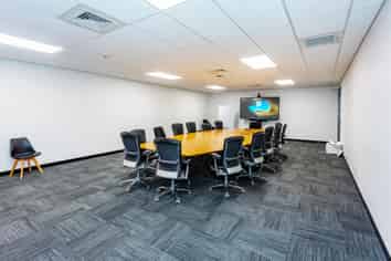 Office with amazing sea and CBD views