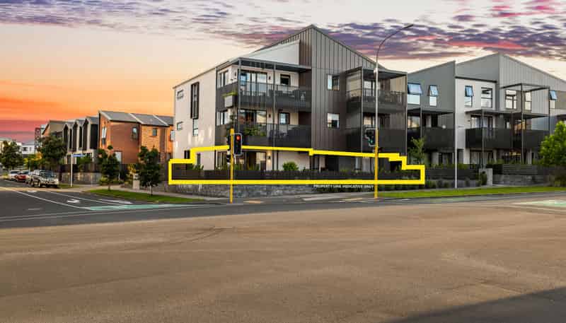 1/33 Nugget Avenue, Hobsonville