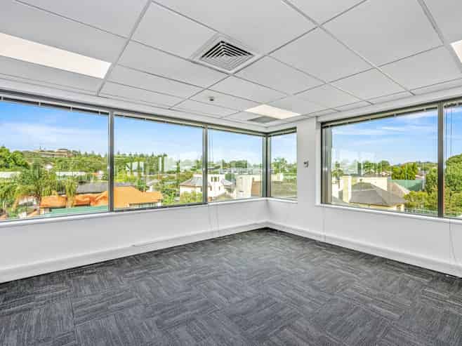 Premium Office Suites with Parking in Greenlane