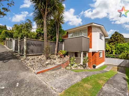 8 Summit Road, Fairfield