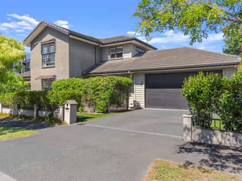 37 Brian Slater Way, Stonefields