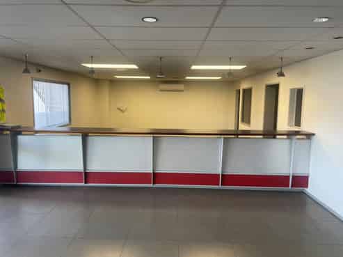 462sqm tidy office premises