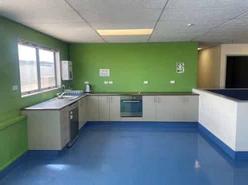 462sqm tidy office premises