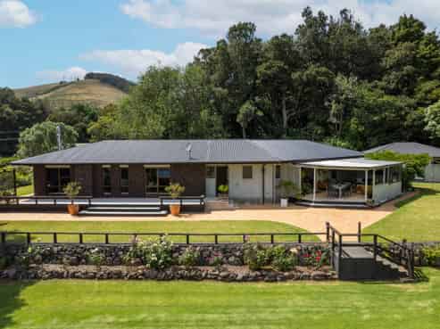 37 Kara Road, Maungatapere