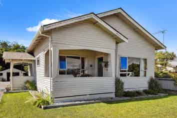 188 Stafford Street, Hokitika