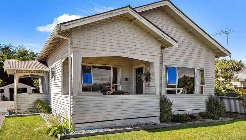 188 Stafford Street, Hokitika