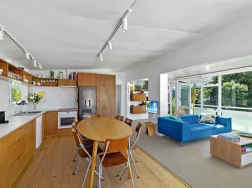 48 Blue Pacific Parade, Riversdale