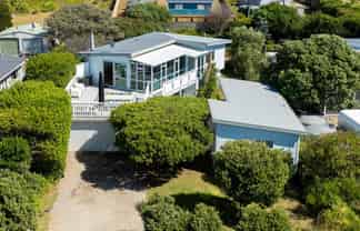 48 Blue Pacific Parade, Riversdale