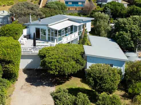 48 Blue Pacific Parade, Riversdale