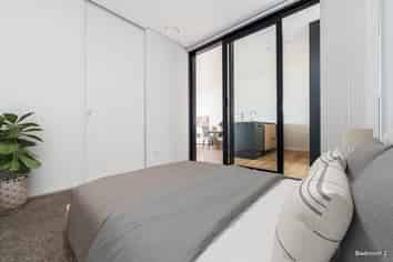 211/8 Meadowbank Road, Meadowbank