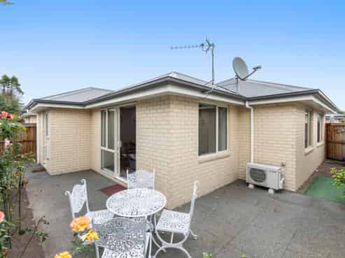 2/6 Nicholls Road, Halswell