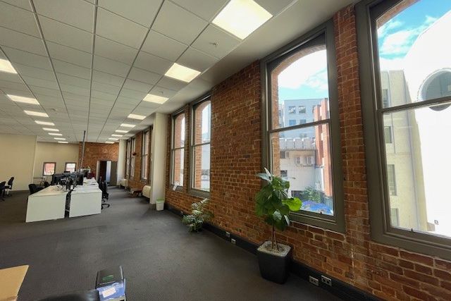 Ground Floor Professional Offices 280 m² - Vista 5