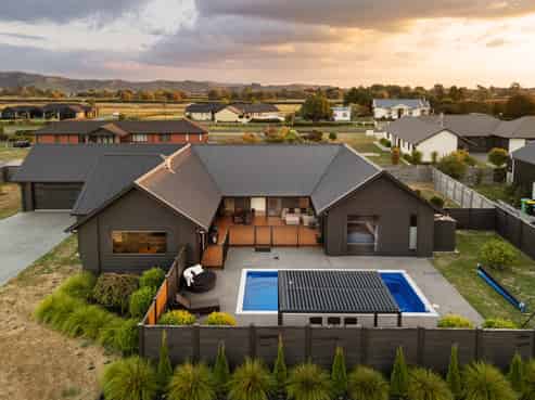 14 Artistic Avenue, Leamington