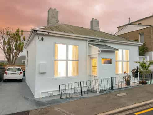 6 Mccrea Street, Mornington