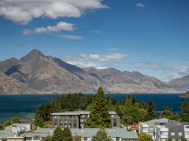 9-13 Hallenstein Street & 1 York Street, Queenstown