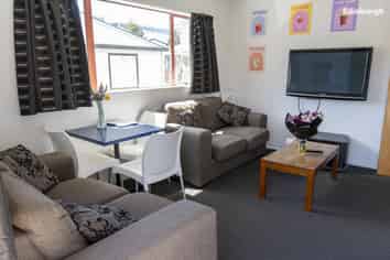 9 Ethel McMillan Place, North Dunedin