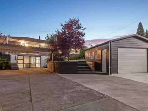 22 Wharepaina Crescent, Springfield