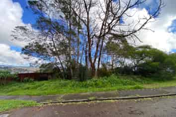 32 Tiriwa Drive, Massey