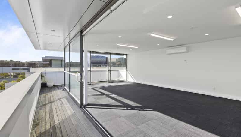 F3/59 Apollo Drive, Albany